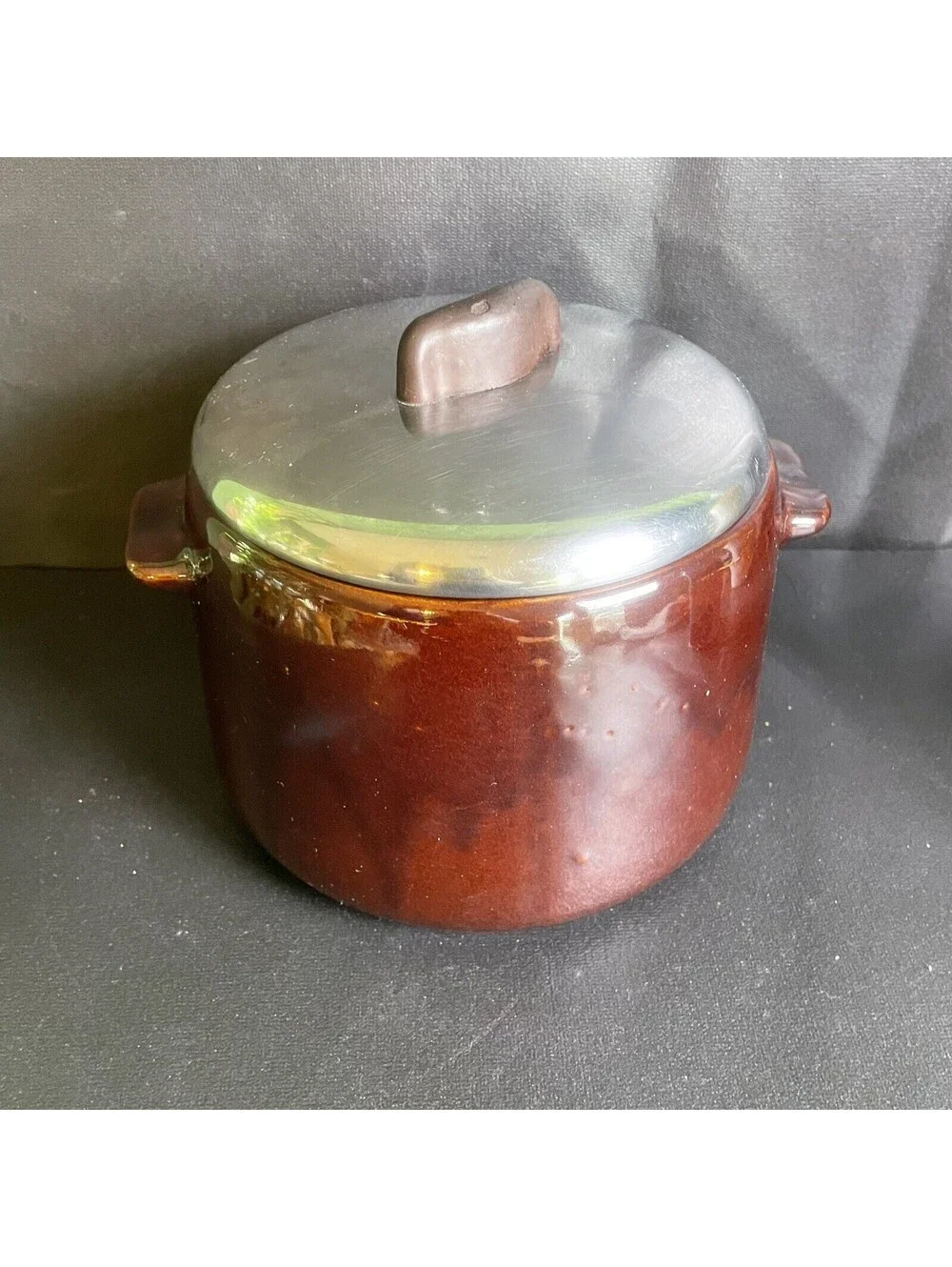 VTG 1970s Bean Pot Crock Brown Glazed Stoneware WESTBEND USA Pottery